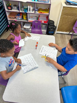 Students-in-Classroom/20f009fb60fe.jpg